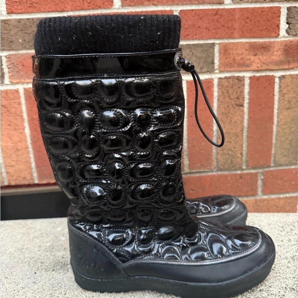 Coach Priscilla Black Patent Quilted Winter Snow Boots Women’s Size 7B
